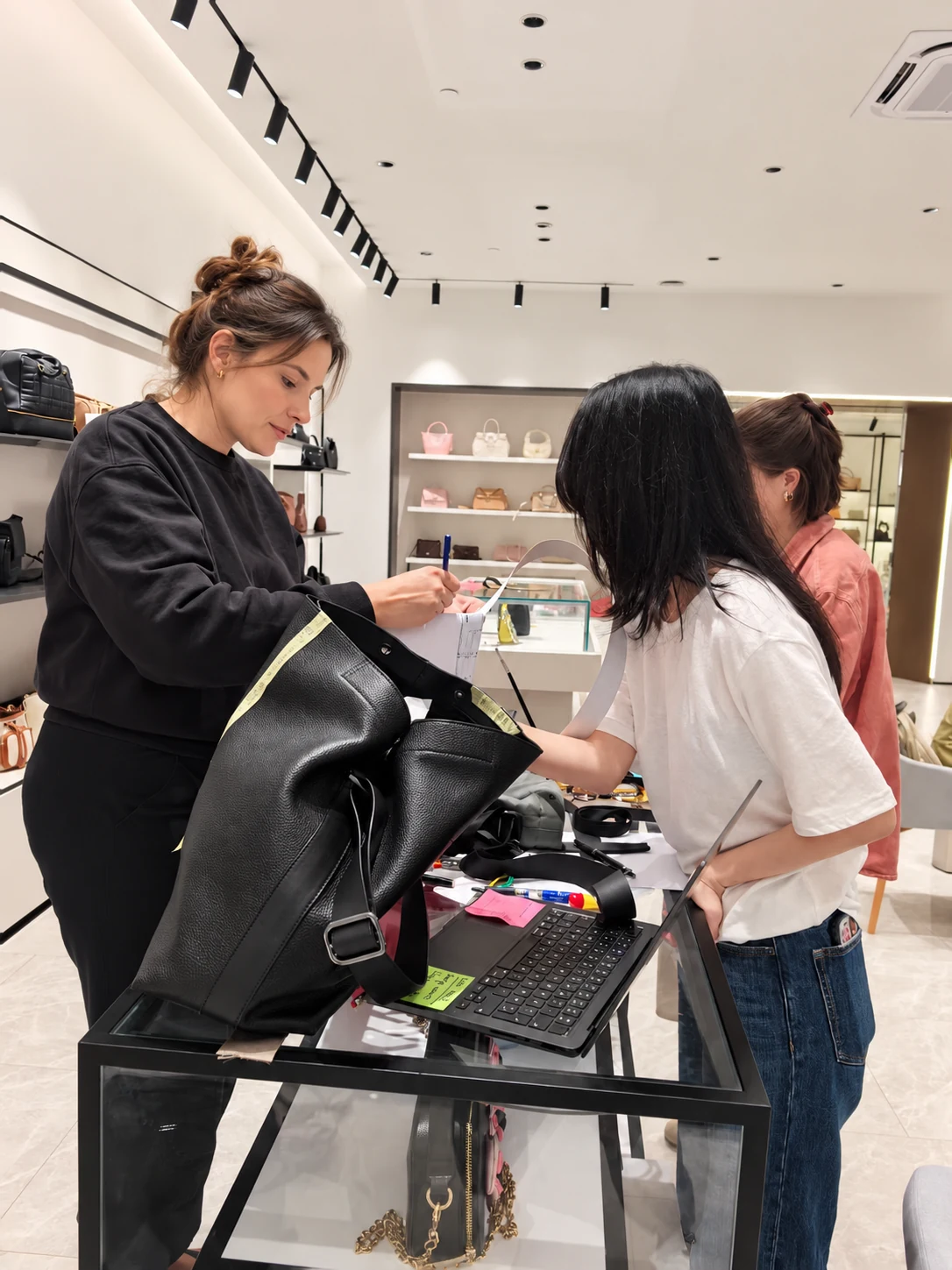 Reviewing handbag measurements and sample details